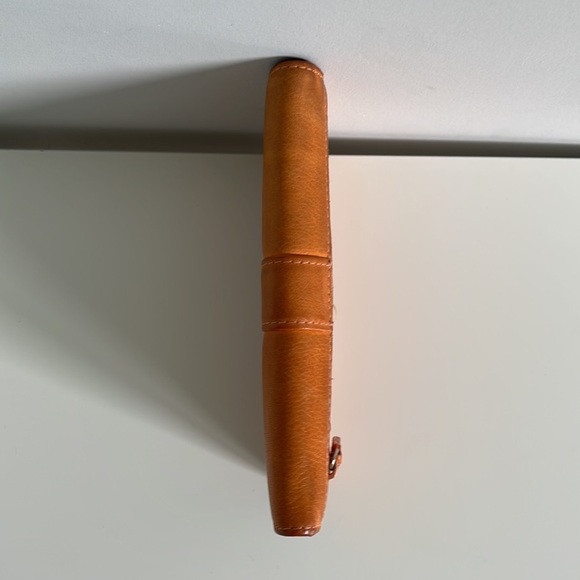 Fossil ladies wallet. - Picture 4 of 5